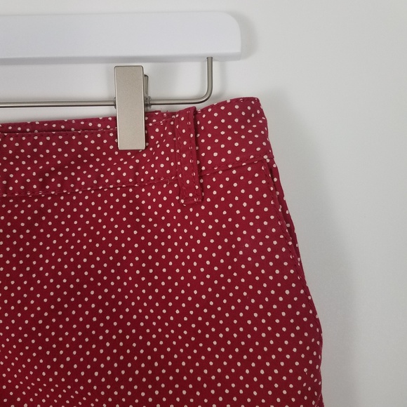 LOFT Red and White Polka Dot Shorts Size 4 - Picture 3 of 7